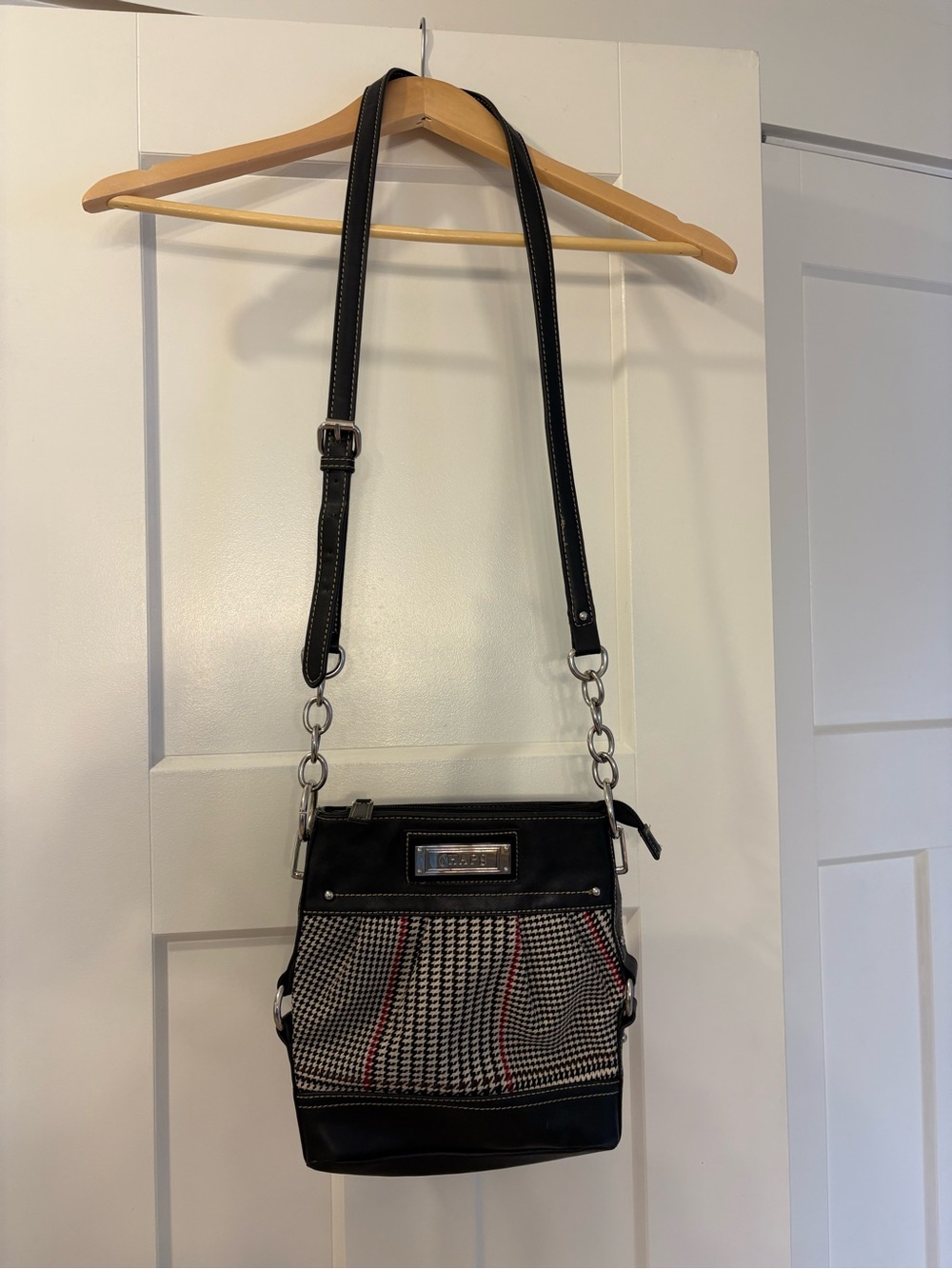 CHAPS Black Houndstooth Crossbody Bag with Red Trim